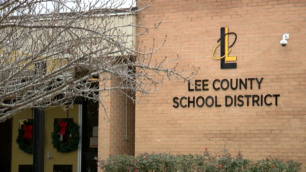 Lee County School District Calendar Holidays 2021-2022