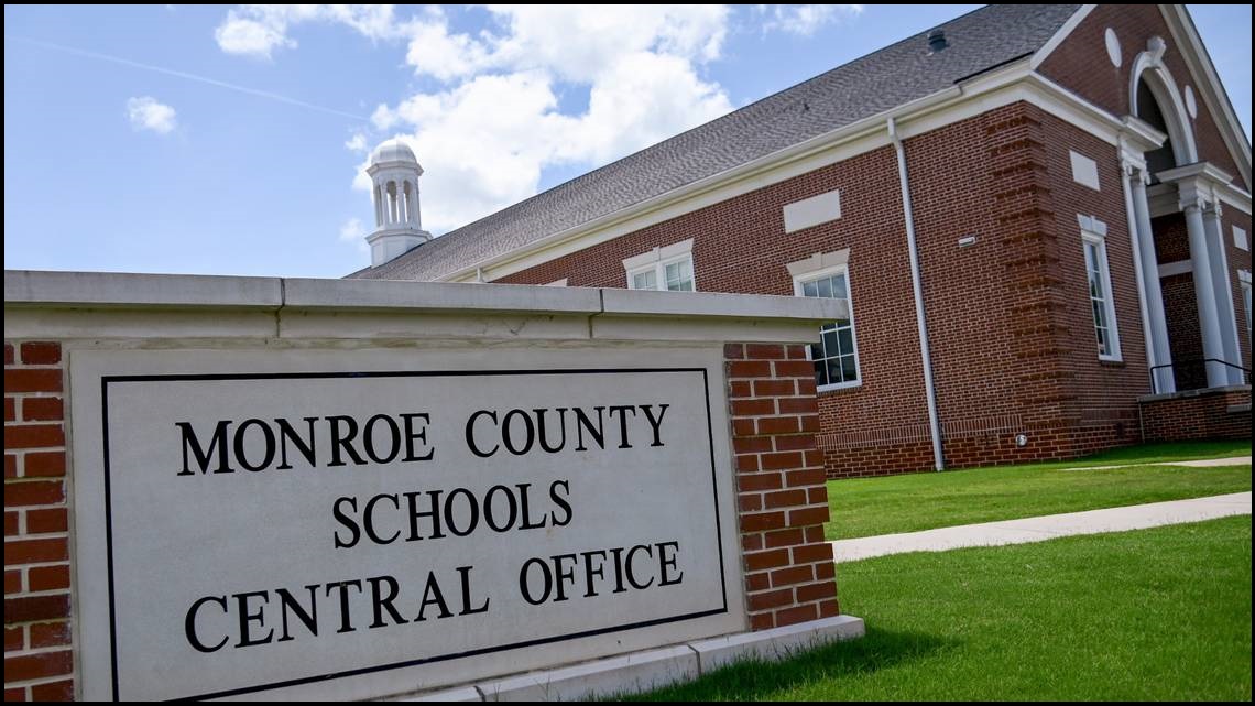 Monroe County Schools Calendar with Holidays 20222023